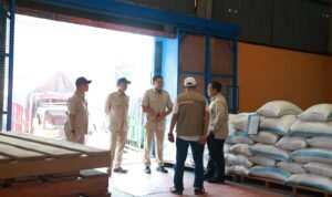 Prabowo Sidak Gudang Bulog Danurejo Pastikan Stok Beras Aman, Usai Beri Arahan Ketua DPRD Se-Indonesia foto ist